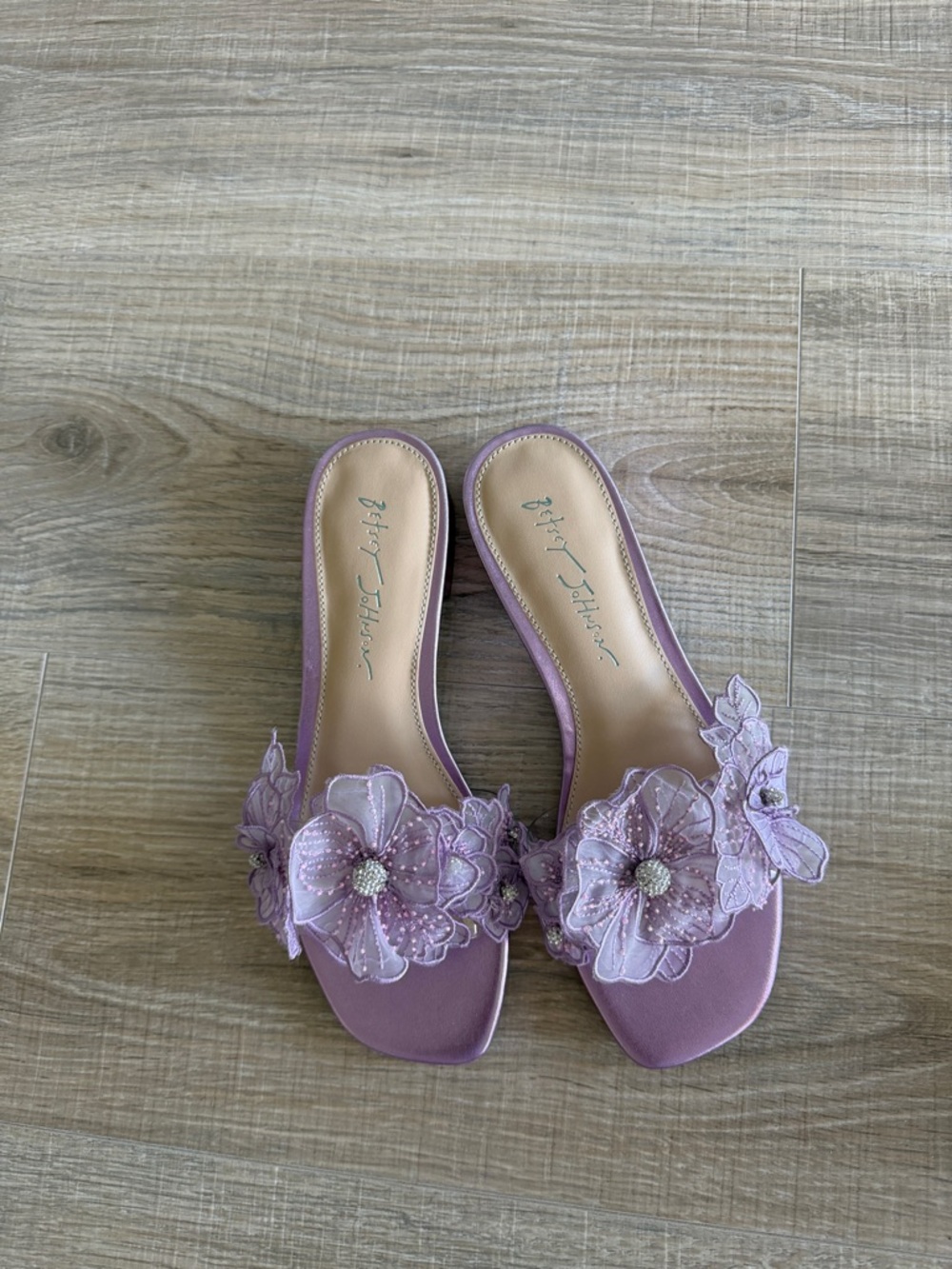 Betsey Johnson Lavender Floral Slide Mules